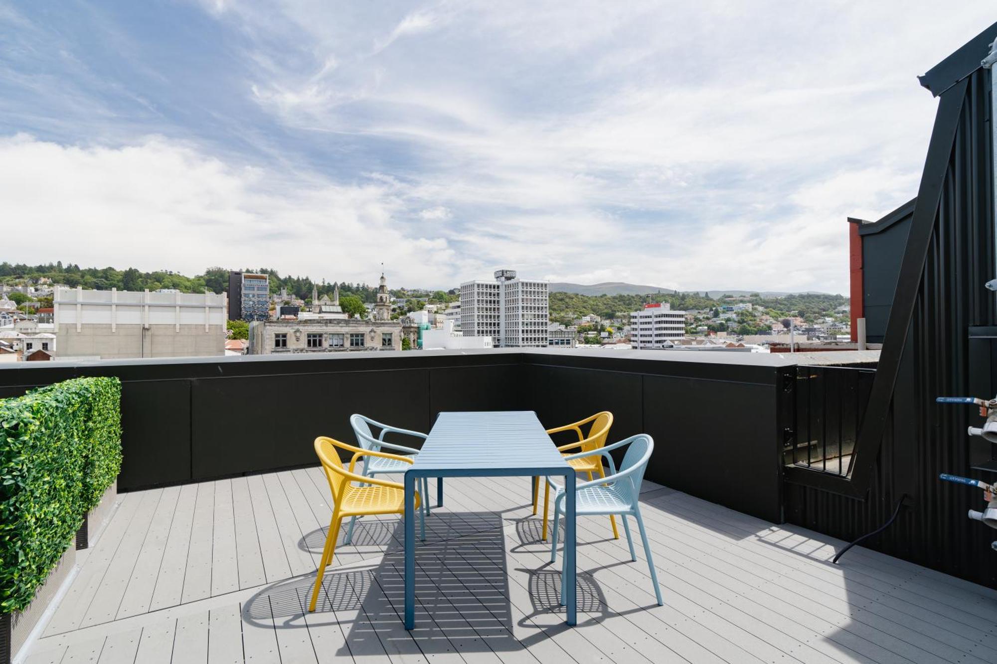 מלון דנידין The Chamberson מראה חיצוני תמונה Rooftop terrace